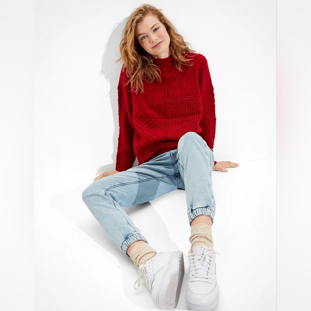 American Eagle Soft & Cozy Mixed Stitch Sweater Size M Red Mock Neck Cable Knit